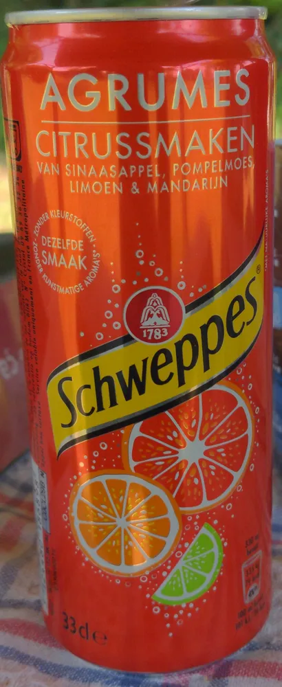 Schweppes agrumes aux saveurs d'orange,🍊de pamplemousse, de citron vert & de mandarine