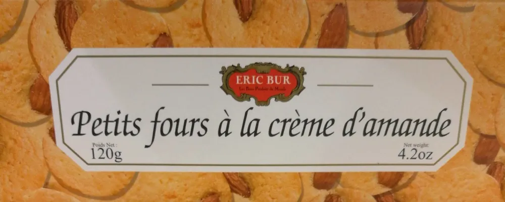 Petit Fours a la Creme d'Amande