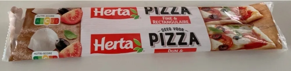 Pâte à pizza fine et rectangulaire