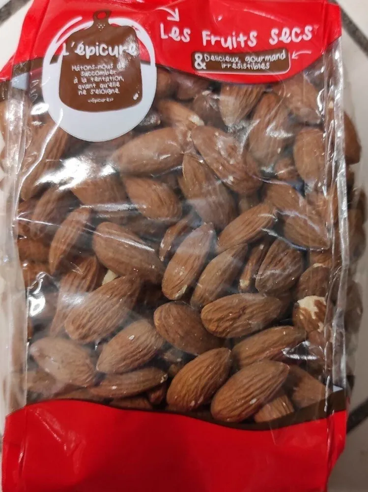 Amandes crues décortiquées