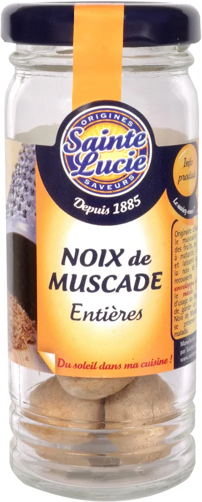 Noix de muscade entière