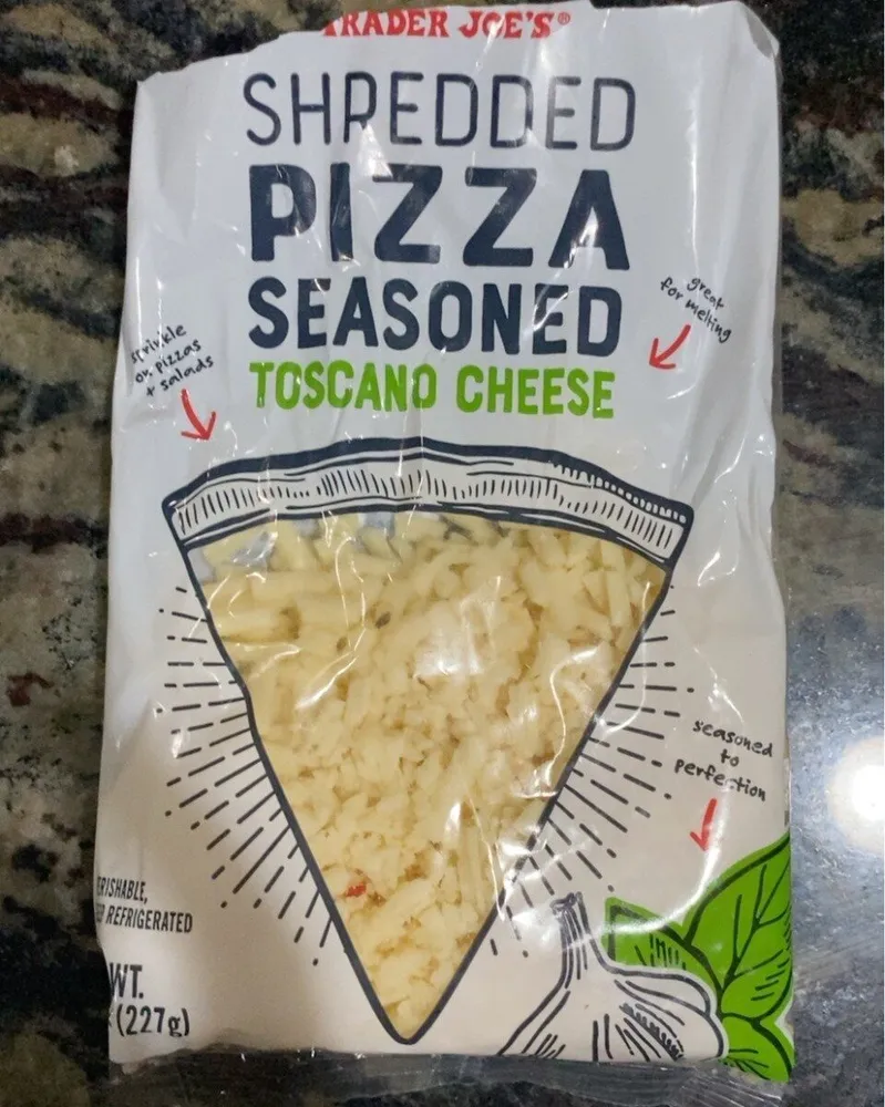 Shredded pizza seasoned toscano chesse