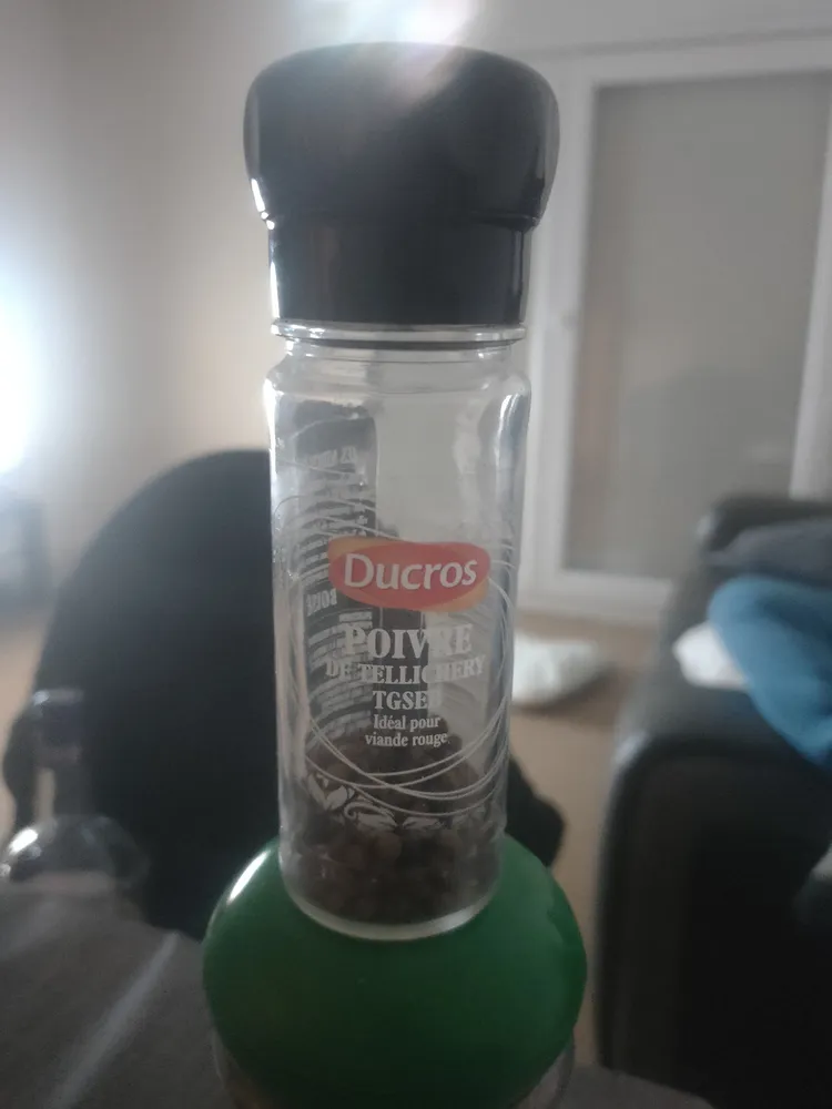 Poivre noir de tellichery