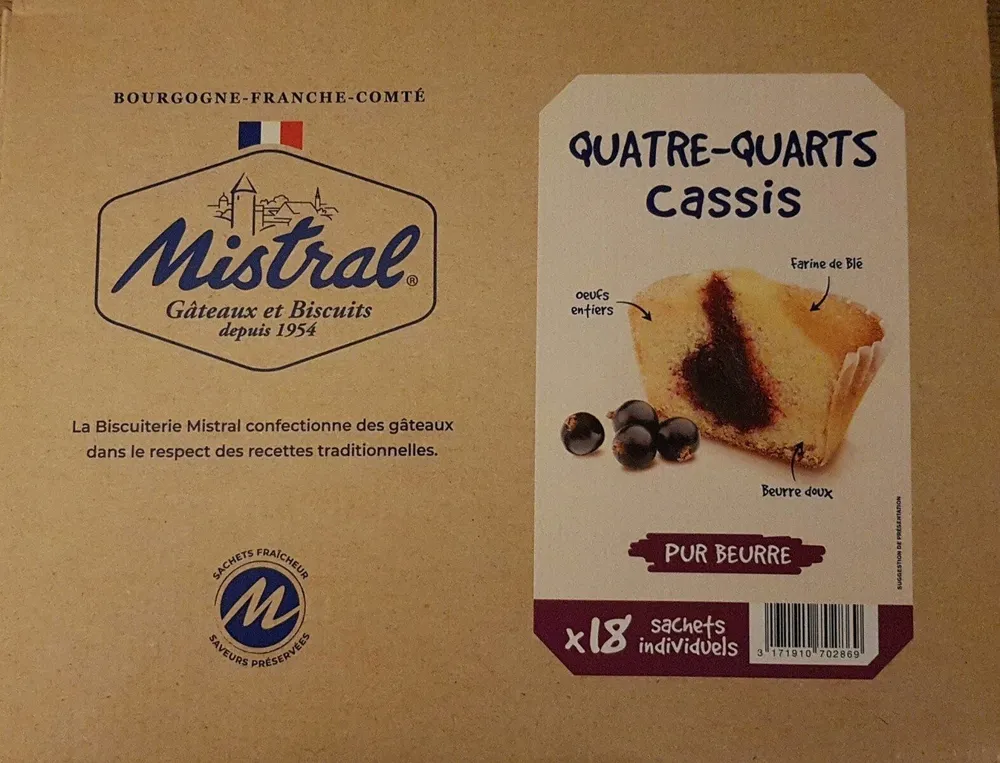 Quatre-quarts pur beurre avec fourrage au cassis