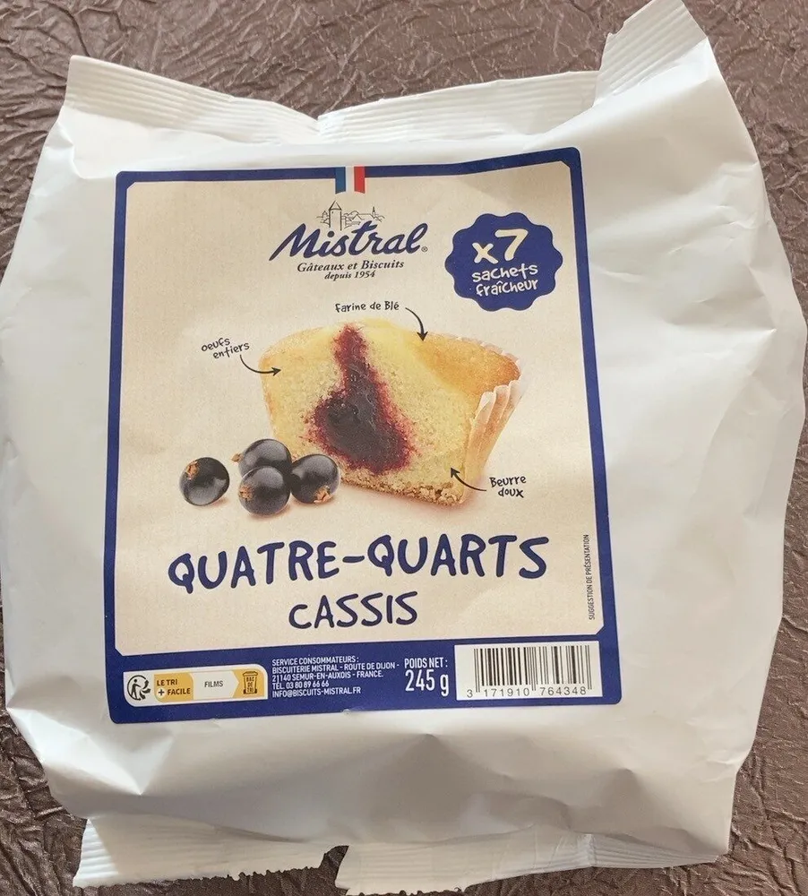 Quatre-quarts cassis