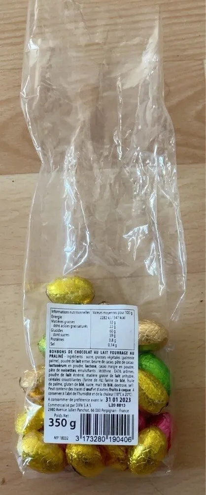 Bonbons de chocolat au lait fourrage au praliné