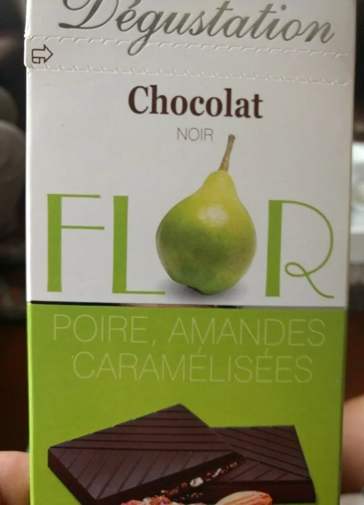 Chocolat poire amandes caramélisées