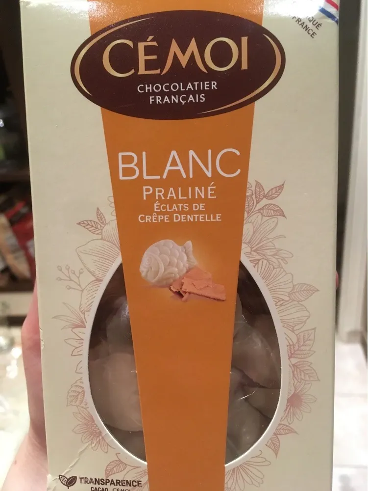 Cemoi blanc praliné eclats de crepe dentelle