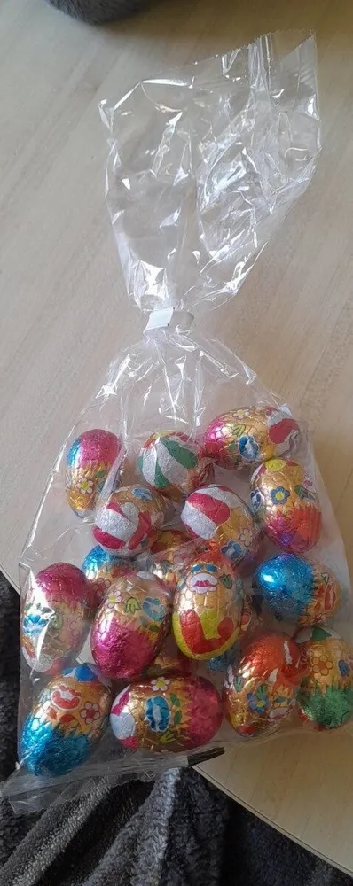Bonbons ce chocolat au lait fourrage praliné