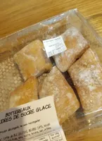 Bottereaux saupoudrés de sucre glace