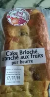 Cake brioché tranché aux fruits