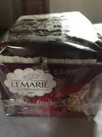 Cake aux fruits en tranches