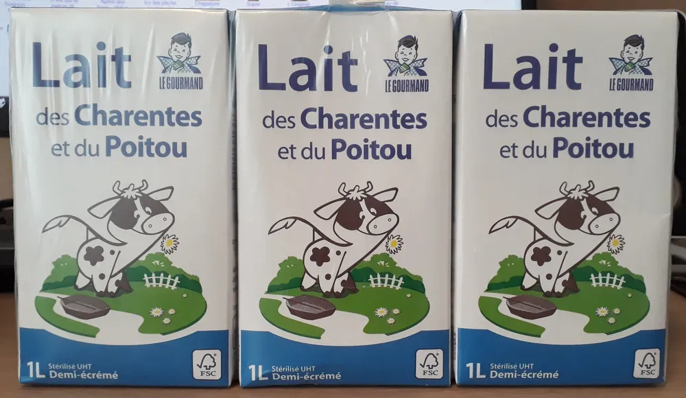 Lait UHT demi ecreme LE GOURMAND,
