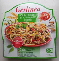 Wok de Nouilles et Petits Légumes Cuisinés