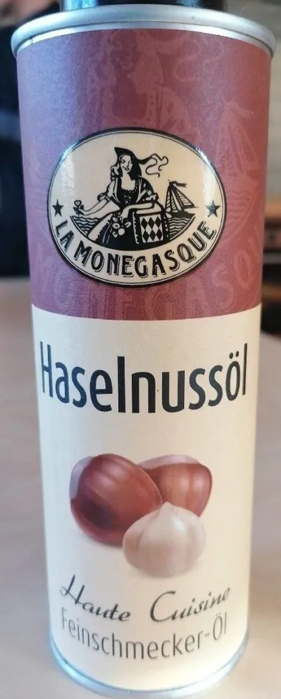 Haselnussöl