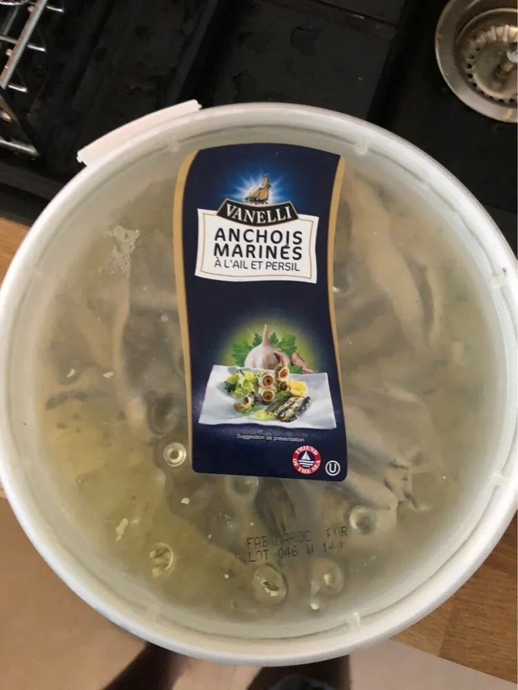 Anchois marinés a l ail et persil