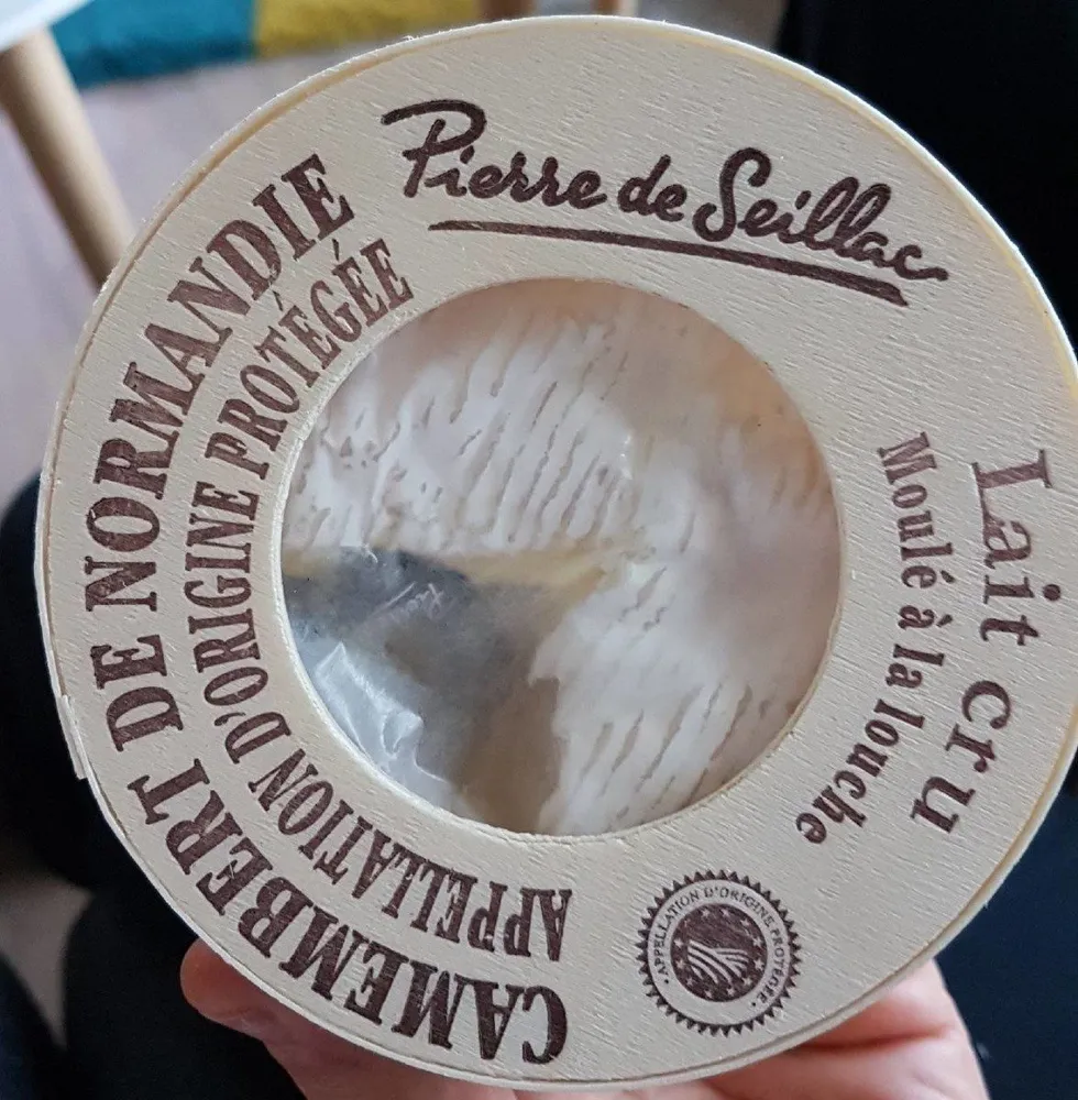 Camembert de Normandie AOP
