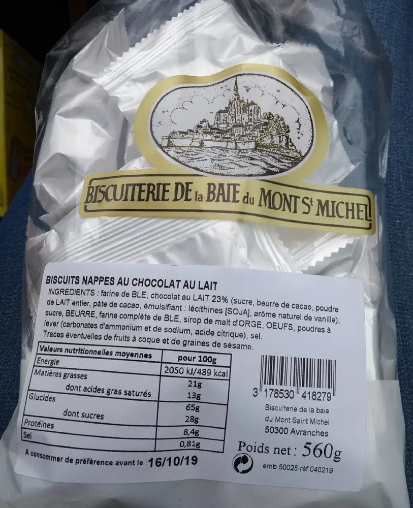 Biscuit nappé au chocolat au lait