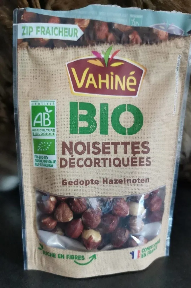 Noisettes décortiquées