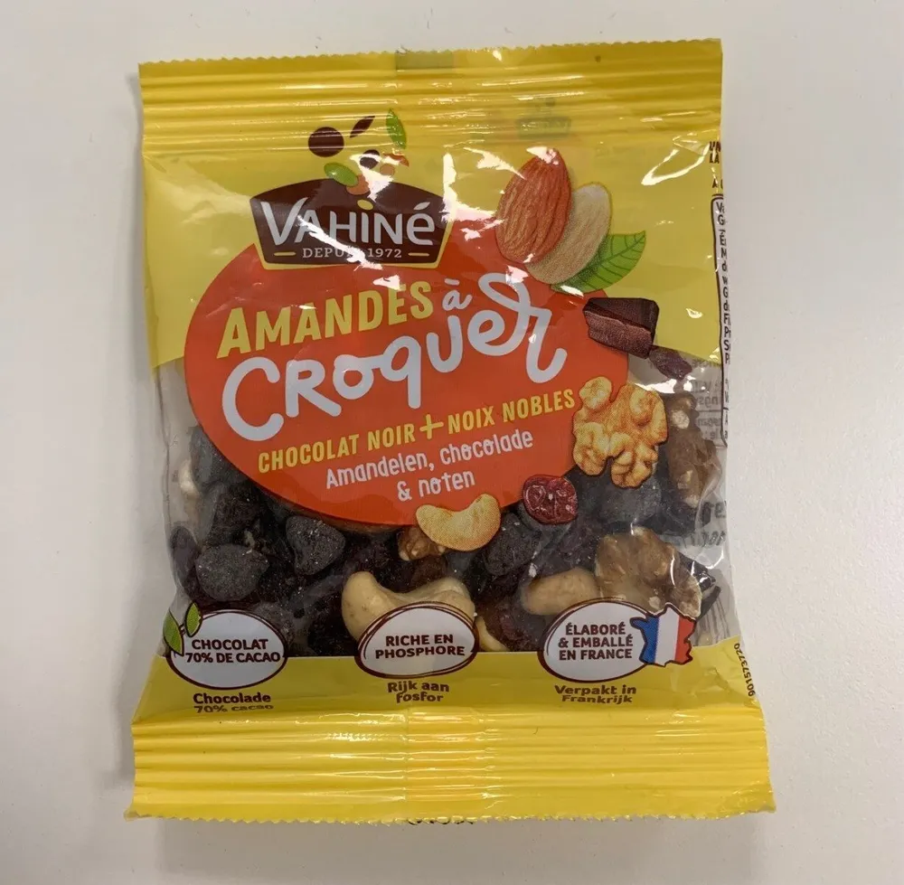 Amandes a croquer chocolat noir + noix nobles