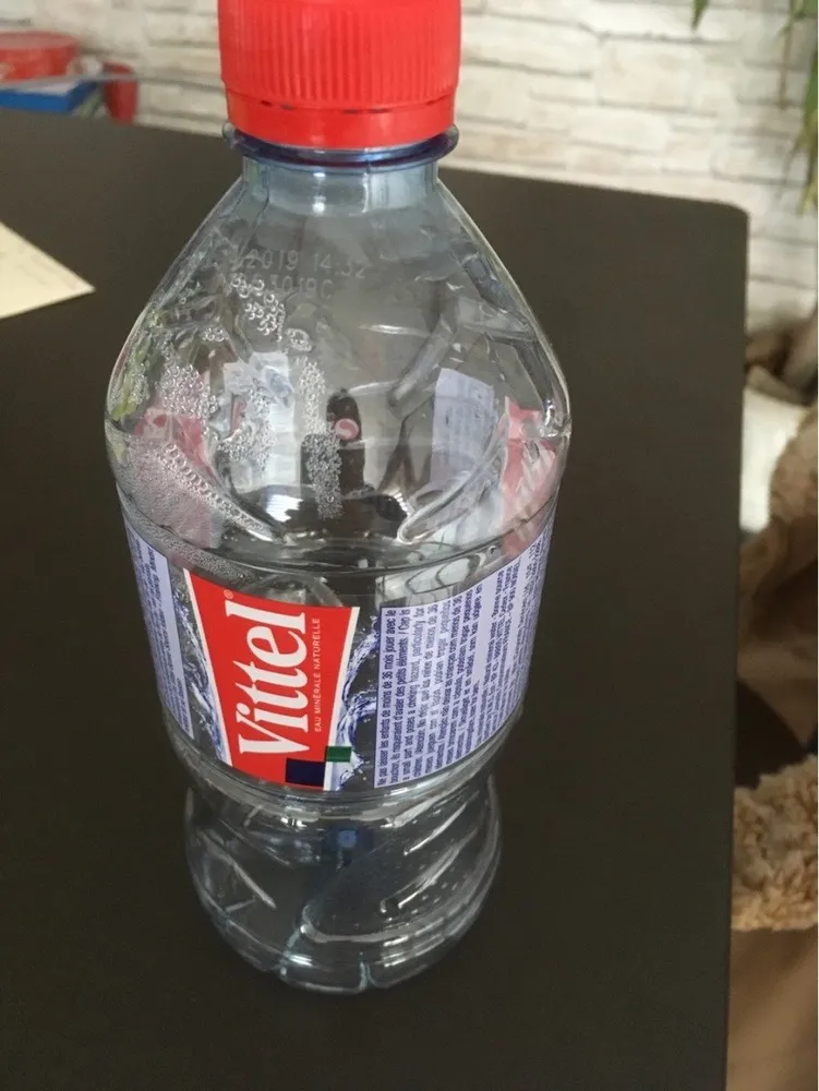 Eau mineral naturel Vittel - 750 ml