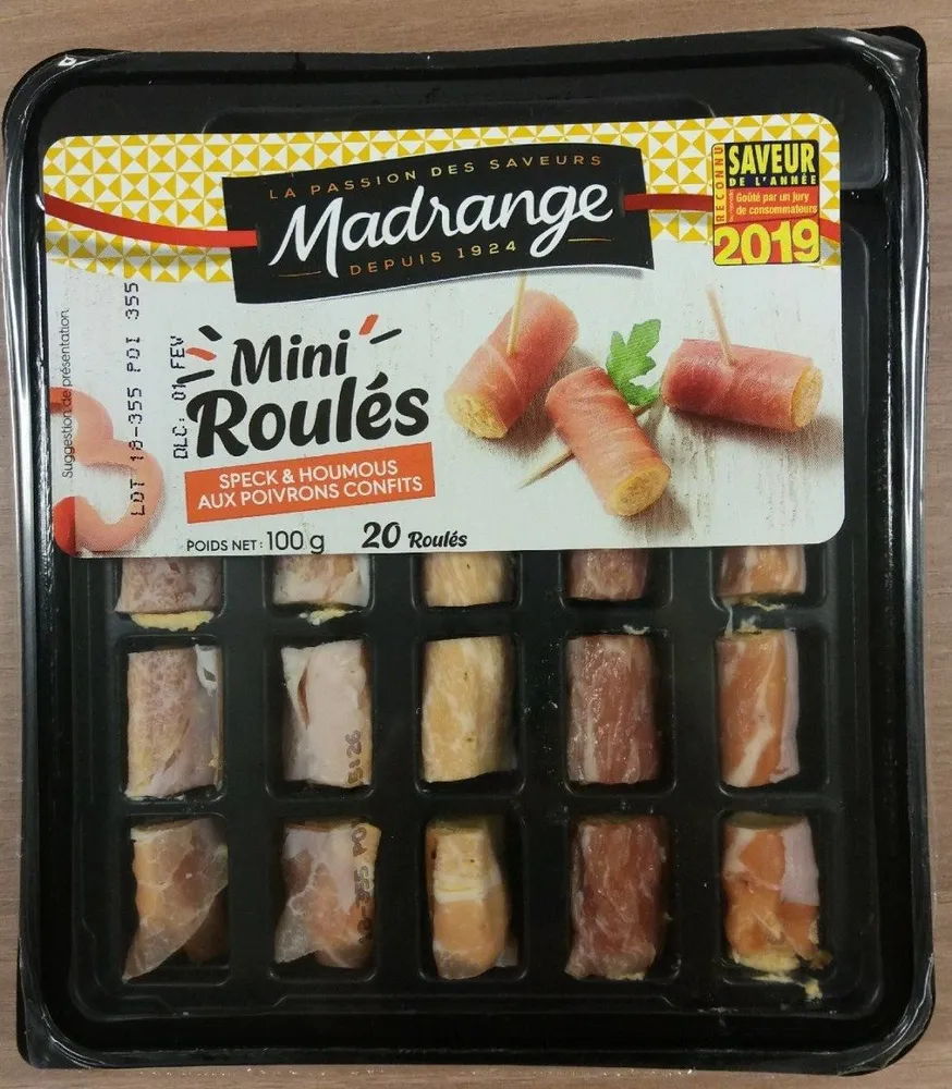 Mini Roulés speck houmous poivrons