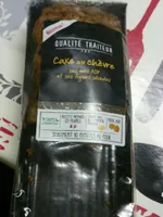 Cake au chèvre, ses noix AOP et ses figues séchées