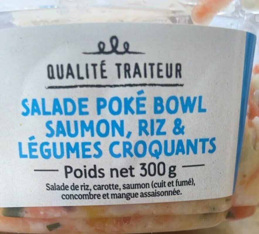 Salade poke bowl saumon,riz& légumes croquants.