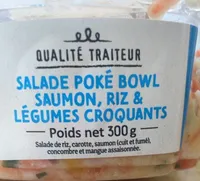 Salade poke bowl saumon,riz& légumes croquants.