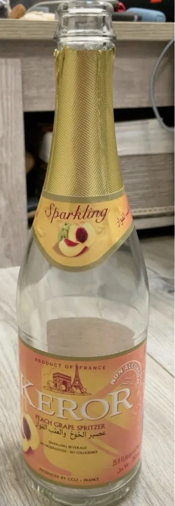 Jus de peche petillant