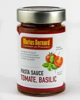 Pasta sauce tomayes basilic