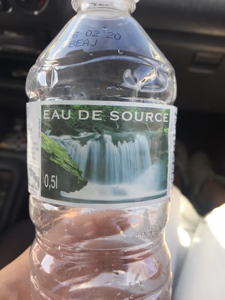 Eau de source