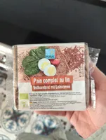Pain complet aux graines de lin