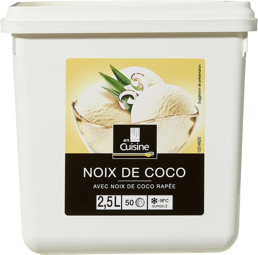 Noix de coco avec noix de coco rapee