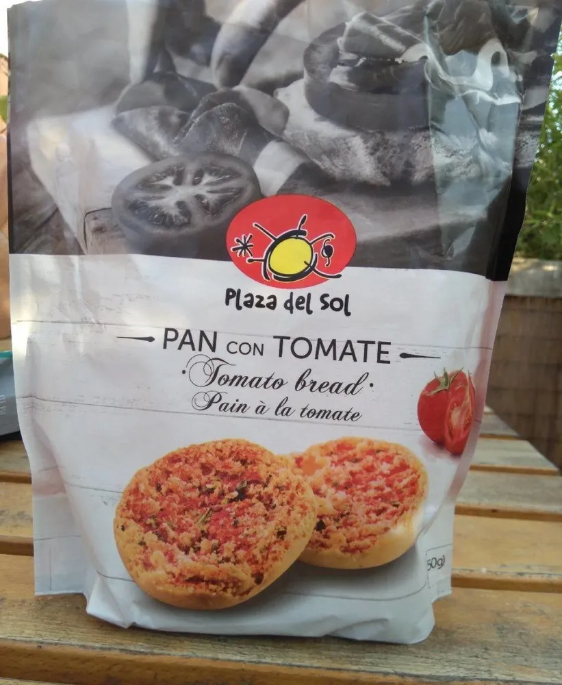 Pan con tomate