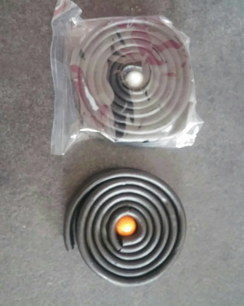 Rouleau de Réglisse avec une Gomme à Mâcher