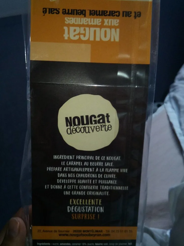 Nougat aux amandes et au caramel beurre salé