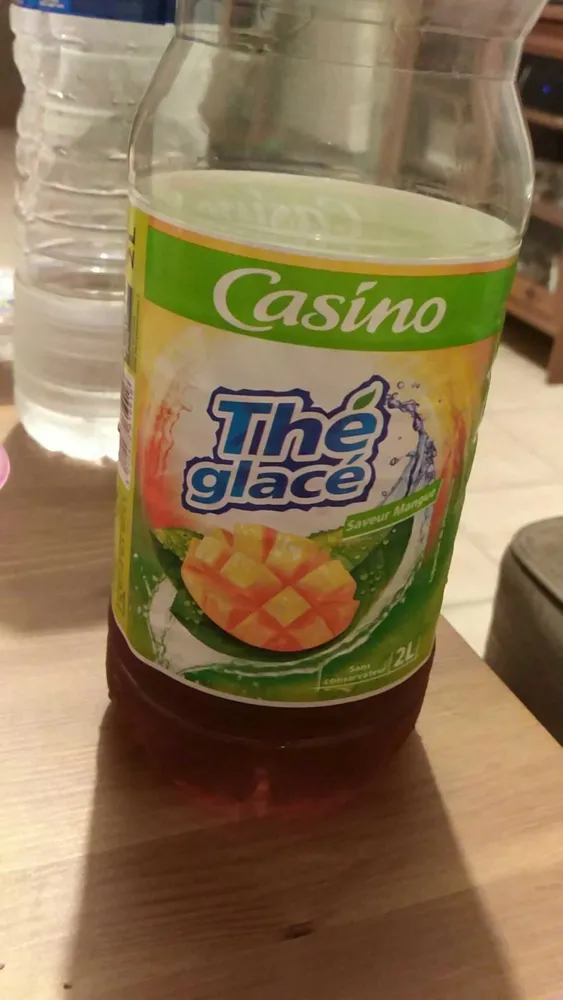 Boisson Aux Extraits De Thé Glacé, Saveur Mangue, 2 Litres, Marque Casino