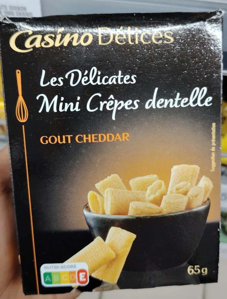 Crêpes dentelle fourrage au Cheddar