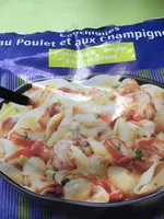 Conchiglies au poulet et aux champignons