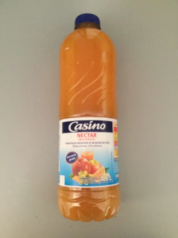Nectar Multifruitsà base de jus concentré set de ourées de fruits -Teneur en fruits : 75% minimum