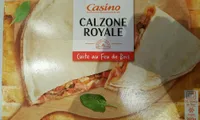 Pizza calzone Royale cuite au feu de bois