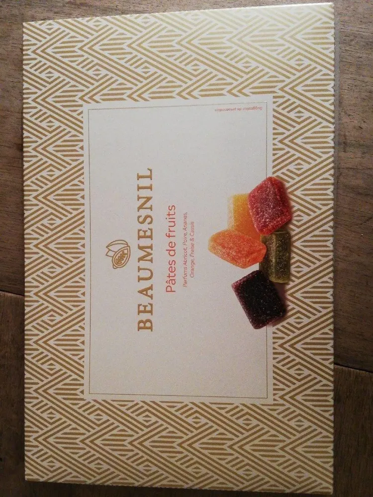 Pâtes de fruits parfums abricot, poire, ananas, orange, fraise et cassis