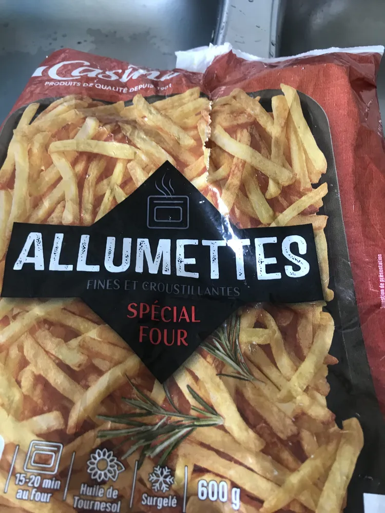 Frites allumettes au four surgelées