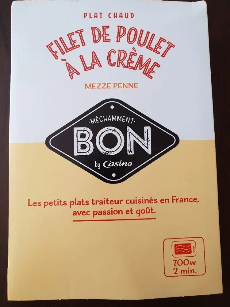 Filet de poulet à la crème et penne mezze penne