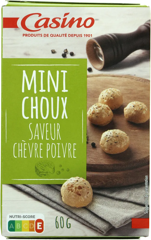 Mini Choux Chèvre Poivre .