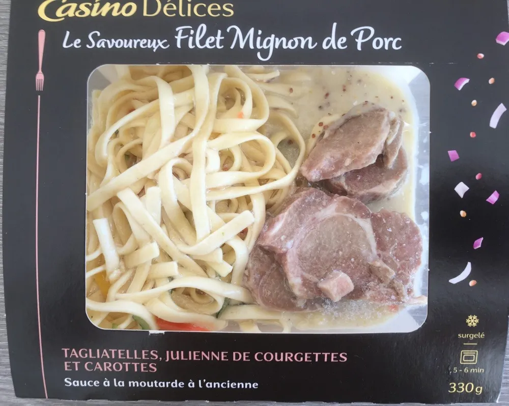 Le Savoureux Filet mignon de Porc tagliatelles, julienne de courgettes et carottes - Sauce à la moutarde à l'ancienne