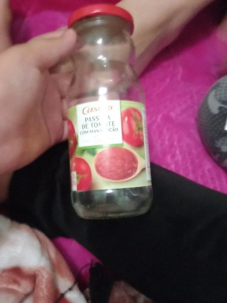 PASSATA DE TOMATE com MANJERICĀO