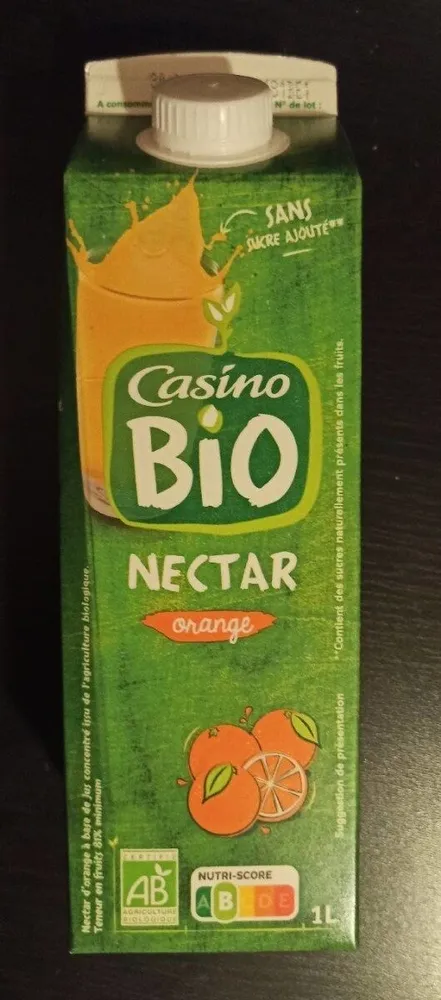 Nectar d'orange à base de jus concentré . teneur en fruits : 81% minimum