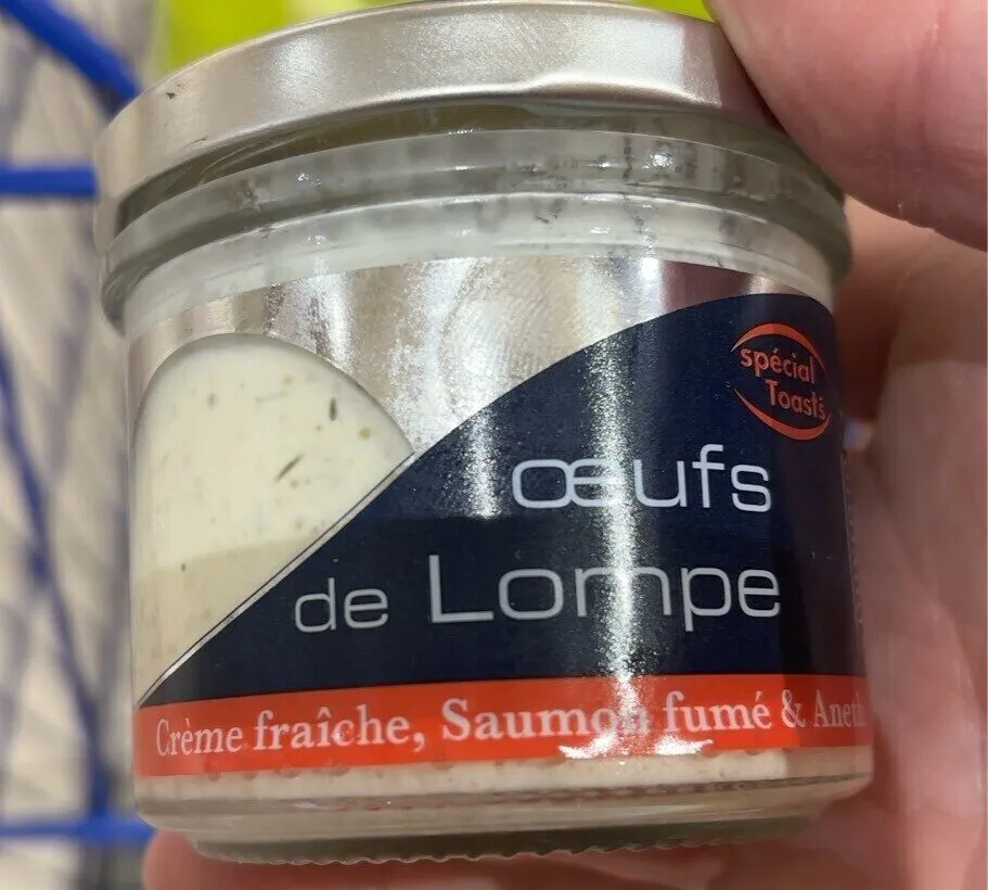 Oeufs de lompe crème fraîche, saumon fumé & aneth